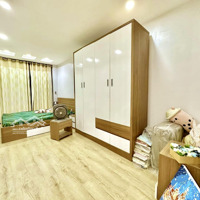 Gần Hồ- Nhà Linh Quang- Tôn Đức Thắng- 7 Tầng- Kd Và Ở Đều Sướng.