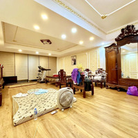 Gần Hồ- Nhà Linh Quang- Tôn Đức Thắng- 7 Tầng- Kd Và Ở Đều Sướng.