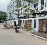 Bán nhà liền kề mặt đường 70 Phương Canh Nam Từ Liêm 95m mt7 chỉ 32 tỷ