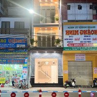 Nhà 1 Trệt 2 Lầu Mặt Tiền Đường Trần Hưng Đạo . Dtsd 200M2 Giá Chỉ 13Ty 900 Triệu