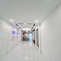 Nhà 1 Trệt 2 Lầu Mặt Tiền Đường Trần Hưng Đạo . Dtsd 200M2 Giá Chỉ 13Ty 900 Triệu