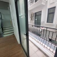 Cho thuê sàn tầng 2 80m2 tại Vinhomes Marina, giá tốt chỉ 7tr