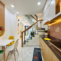 Chủ Cần Bán Gấpdiện Tích43M2, Giá Bán 2 Tỷ 050 Triệu Nguyễn Thái Sơn, Phường 5, Gò Vấp. Có Sẵn Nội Thất