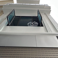 Bán Nhà Phố Hồ Tùng Mậu 40M X 5 Tầng Giá Chỉ 8.Tỷ (Chỉ Có 8 Tỷ)