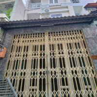 Bán nhà sổ Hồng riêng, Quận 7 - DT: 4,2m x 7m - GIÁ: 3 Tỷ 600 Triệu