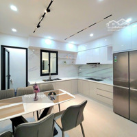 Bán Gấp Nhà 53M2 Đường Thích Quảng Đức P5 Phú Nhuận. Giá Bán 2 Tỷ800 Sổ Riêng. Còn Hđ Thuê 9 Triệu/Tháng