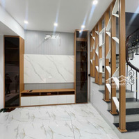Bán Nhà Gốc Đề, Minh Khai, Căn Góc Gần Ô Tô - Nhà Mới 5 Tầng 6 Phòng Ngủ-43M2 - Giá Bán 8,5 Tỷ. Giá Tốt!