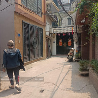 Bán Đất ! Chợ Thanh Liệt, Kim Giang, Thanh Trì, 24M2, Giá Bán 4.8 Tỷ, 10M Ra Chợ, Oto Lùi Tận Cửa