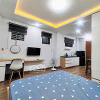 Phòng Rộng Hơn 30M2 Full Nội Thất Bà Lê Chân - Hai Bà Trưng Cạnh Chợ Tân Định, Nhà Thờ Hồng Quận 1