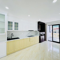 Phân Lô Yên Lạc - Ngõ Thông Ô Tô - Diện Tích 45M X 5 Tầng - Thang Máy. Giá Bán 14.68 Tỷ