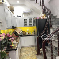 Bán Nhà 5 Tầng Phố Trần Thái Tông Cầu Giấy. Giá Bán 5,9 Tỷ