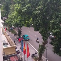 Hàng Hiếm Tại Phường Tràng Tiền, 19 Triệu, Dtsd 62 M2 Cho Thuê Nhà Mặt Phố