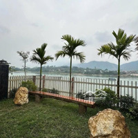 Bán Gần 500M2 Full Thổ Cư. View Bám Sông Đà. Sẵn Khuân Viên Nghỉ Dưỡng. Giá Chỉ 3,X Tỷ