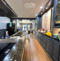 Bán Nhà Phố Đỗ Quang, 5 Tầng Kinh Doanh Tốt,Diện Tích40M2,Mặt Tiền3.5M. Giá Bán 19,2 Tỷ. Có Tl