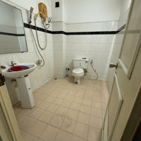 Bán Nhà 3 Tầng Hẽm 340C Hoàng Văn Thụ, Phường 4, Tân Bình, Giá Bán 16 Tỷ, 70.32M2
