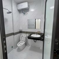 Bán nhà Phố Giảng Võ, Nhà Đẹp Ở Ngay, Thang Máy Xịn, 40mx5T, Giá: 8.7 Tỷ, Lh: 0396935190.