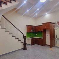 Bán Nhà Kinh Doanh Thông Ngõ. Đê La Thành - Bđ. Diện Tích: 32M2X5T. Giá Bán 7,780Tỷ