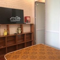 Cho Thuê Căn Hộ Đẹp Ngõ 2A Văn Cao.diện Tích60M2, Ô Tô Đỗ Cửa, Thoáng Mát 01 Pn, Có Thể Làm 2P, 6, 5 Triệu