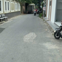 Ban Nha Sổ Rieng Gan Ngã Tư Nguyên Khuyen Trang Dài, Bien Hoa, Đồng Nai