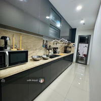 Bán Căn Hộ Tresor 3 Phòng Ngủ103M2, View Quận 1 Pháo Hoa, Giá Bán 8Ty2 Bao Hết 100%. Đầy Đủ Nội Thất