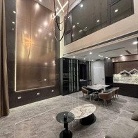 Bán Nhà Cổ Linh, Hồng Tiến, Diện Tích Rộng, Mặt Tiền Khủng, Ô Tô Để Trong Nhà, Thang Máy Ngoại Nhập