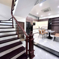 Bán Nhà Măt Phố Tại Đường Lạc Long Quân - Tây Hồ