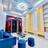Á Hậu! Khâm Thiên, Lô Góc, Ngay Phố, Nở Hậu , 34/37M2X4 Tầng.