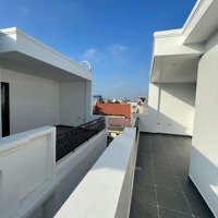 Chính Chủ Ngộp Ngân Hàng Cần Ra Gấp Nhà Tại Đường Cao Thắng, Phường 17, Phú Nhuận Mà Giá Chỉ 3Tỷ8