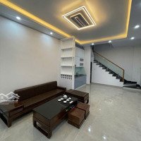 Chính Chủ Ngộp Ngân Hàng Cần Ra Gấp Nhà Tại Đường Cao Thắng, Phường 17, Phú Nhuận Mà Giá Chỉ 3Tỷ8