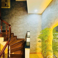 Cô Năm Bán Gấp Nhà Đường Bàn Cờ - Thích Khách Thiện Chí (Có Bớt Lộc)