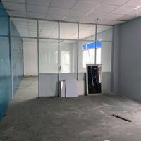 Cho Thuê Xưởng MT Nguyễn Văn Bứa HM. Đất: 2400m Xưởng: 1100m Giá: 85tr