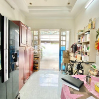 Quận 11, Ông Ích Khiêm, 70M2, 2 Lầu , 4 Phòng Ngủgần Đầm Sen 6.6Tỷ