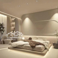 Khủng! Hẻm Vip - 2 Ô Tô Khu Hồ Biểu Chánh, Pn. Ngang Tận 6,5Mx11,3 - Nhà 5 Tầng (6Pn) Chỉ 13,5 Tỷ