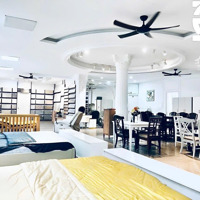 Cho Thuê Mặt Tiền 95 Nguyễn Thị Minh Khai Phường Bến Thành Quận 1 Dtsd 576M2 1 Lầu 165 Triệu/Tháng