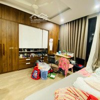 Bán Nhà Đẹp Phân Lô Vỉa Hè Rộng Ô Tô Tránh Dừng Đỗ Ngày Đêm Full Nội Thất Xịn Sò
