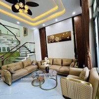 Biệt Thự 3 Tầng Tân Cổ Điển Mặt Tiền Lê Văn Sĩ, Cách Biển 300M