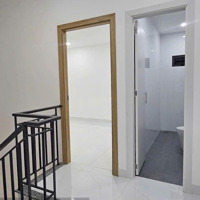 Bán Gấp Nhà 1 Trệt 1 Lầu Sân Xe Hơi Full Nội Thất Ngay Chợ Thạnh Phú, Tt 600 Triệu Nhận Nhà Ở Ngay