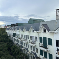 Lk Đô Nghĩa - Sol Lake , 100M2, Giá Đầu Tư Hơn 18 Tỷ, 2 Mặt Đường Ô Tô Đỗ 2 Cửa, Sổ , Gấp.
