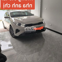 Nhà 4 Tầng-Cao Lỗ-Đường 4M-Oto Ngủ Trong Nhà-Nhà Mới Xây-Mới Cứng-Vị Trí Sầm Uất Nhất Đông Anh