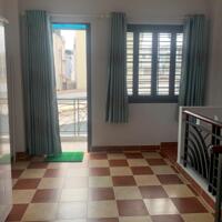 Cho thuê nhà nguyên căn 17tr5 2 pn wc riêng bình thạnh