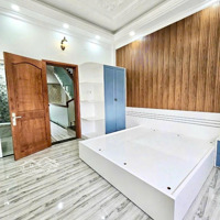 Bán Gấp Nhà Phố Tân Cổ Điển Đường 10M Khu Dân Cư Sài Gòn Mới, Giá Bán 7.5Tỷ, Hướng Nam: 0937 075 662