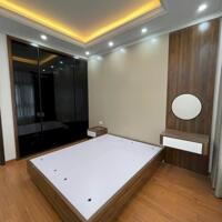 Tây Hồ- Thụy Khuê- Nhà đẹp 4 tầng 5PN- Mặt tiền rộng 6m- 9.3 tỷ