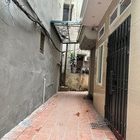 Bán Nhà Nguyễn Khang - Trung Tâm Cầu Giấy - Ngõ Thông Các Ngả - 20M Ra Ô Tô - Tiện Ích Ngập Tràn.
