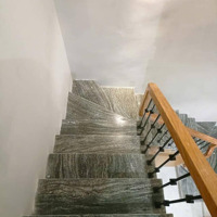 Siêu Phẩm Chdv, Hào Nam, 8T Thang Máy, 19Phòng,Diện Tích 115 Triệu/1Tháng, Cách Phố 90M, 80M2, 16 Tỷ