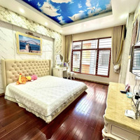 Đối Diện Royal! Bán Nhà Mặt Ngõ Trường Chinh, 40M*3.8M Mặt Tiền, Sổ Vuông, 20M Ra Phố, Ngõ Thông!