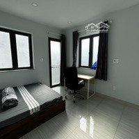 Căn Hộ 1 Phòng Ngủfull Nội Thất Ban Công Thoáng Mát Ngay Etown Cộng Hoà