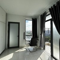 Căn Hộ 1 Phòng Ngủfull Nội Thất Ban Công Thoáng Mát Ngay Etown Cộng Hoà