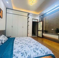 Bán Nhà Mặt Phốdiện Tích225M2 - 2 Sổ - Nhà 4 Tầng - Giá Bán 65 Tỷ
