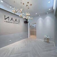 Bán Nhà Kinh Doanh Đỉnh Thọ Lão, Hai Bà Trưng 30m, mặt tiền 8m, giá 4.5 tỷ.