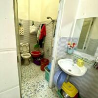 bán nhà DT44m2(4x11m)-2T-3PN-Đ8m ôtô-hòn xện-Vĩnh hoà-Nha Trang-chỉ 2ty7 hót